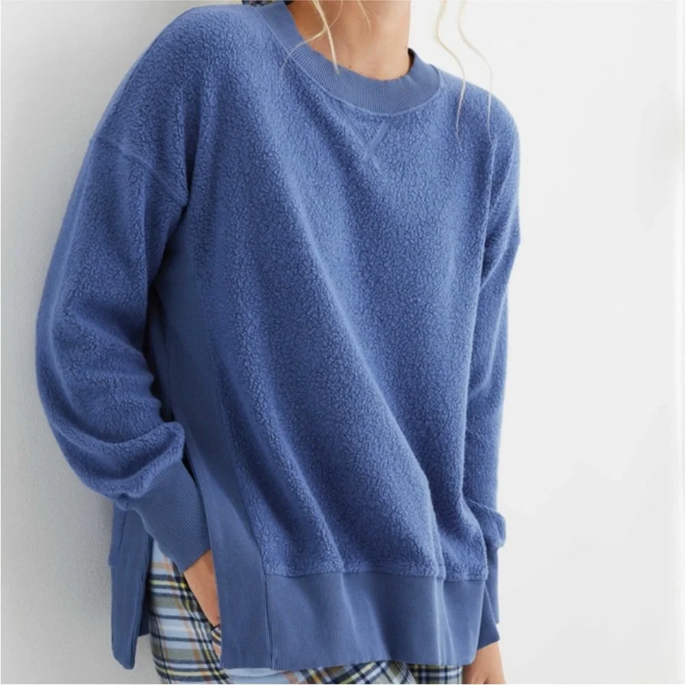 Aerie Cozy Good Vibes Oversized Crewneck Sweatshirt split sides, Blue XS lounge